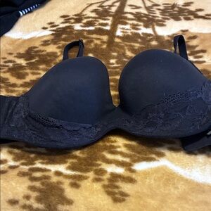 Victoria's Secret Body by Victoria Line Strapless Black Lace Bra